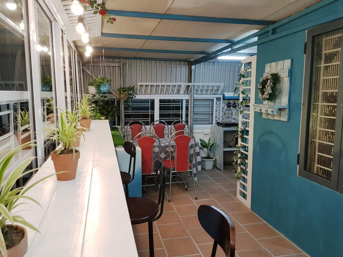 Flower Hostel Hanoi Bagian luar foto